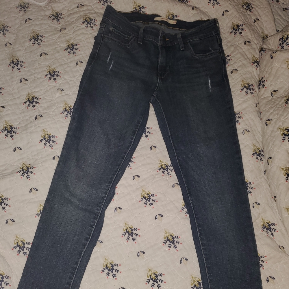 Levi's